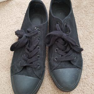 Black SafeTstep oil and slip resistant work shoes